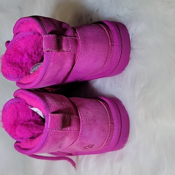 UGG® Neumel II Chukka Boot - Little Kid / Big Kid - Rock Rose Size 3 Authentic - Picture 7 of 13